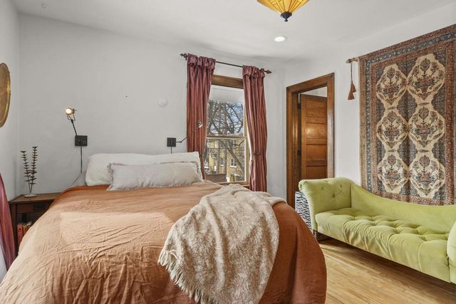 318 W Lakeside Street, Madison, WI 53715