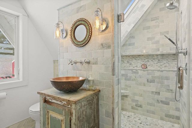 318 W Lakeside Street, Madison, WI 53715