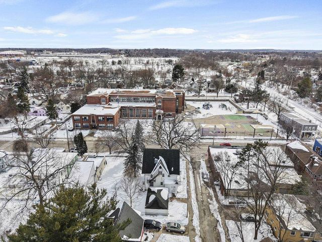 318 W Lakeside Street, Madison, WI 53715