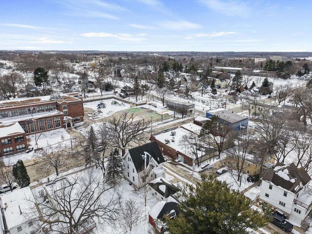 318 W Lakeside Street, Madison, WI 53715