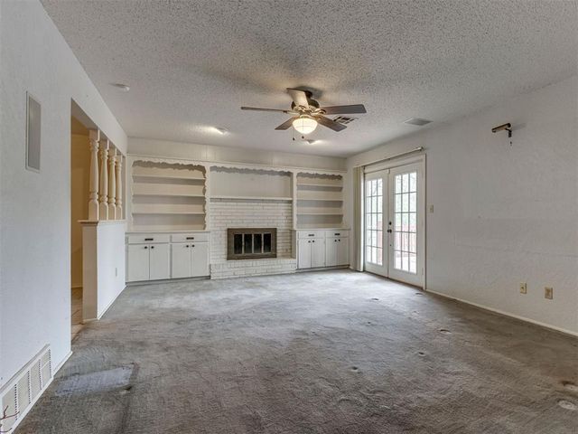 5705 NW 60th Street, Warr Acres, OK 73122