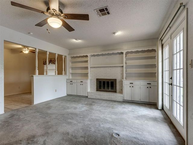 5705 NW 60th Street, Warr Acres, OK 73122