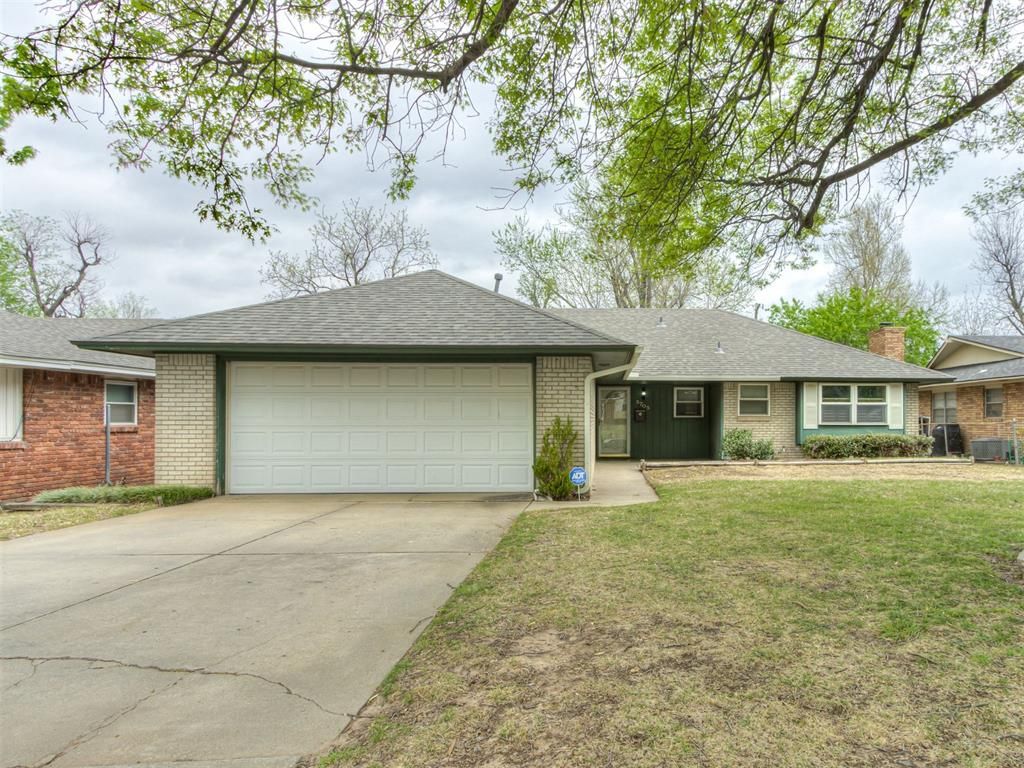 5705 NW 60th Street, Warr Acres, OK 73122