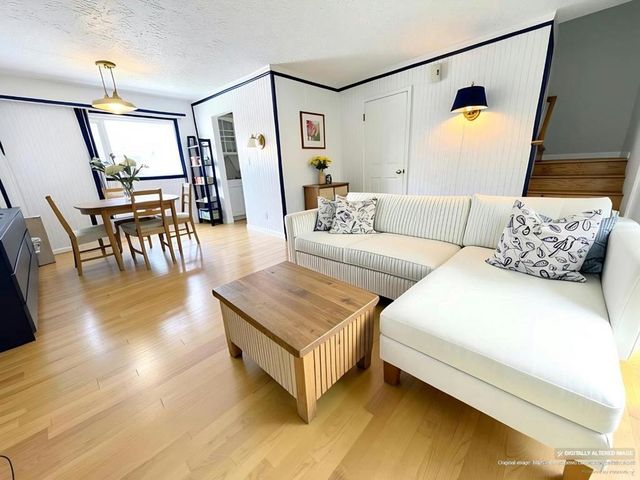 786 Arguello Street 108, Redwood City, CA 94063