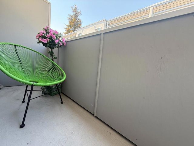 786 Arguello Street 108, Redwood City, CA 94063