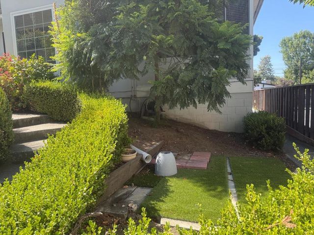786 Arguello Street 108, Redwood City, CA 94063