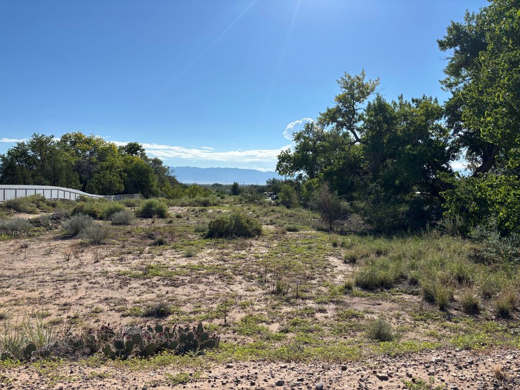 S Main Street, Belen, NM 87002