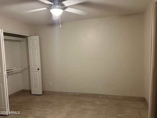 925 E BERYL Avenue, Phoenix, AZ 85020