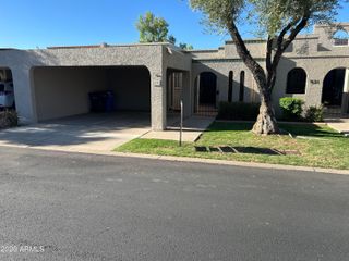 925 E BERYL Avenue, Phoenix, AZ 85020