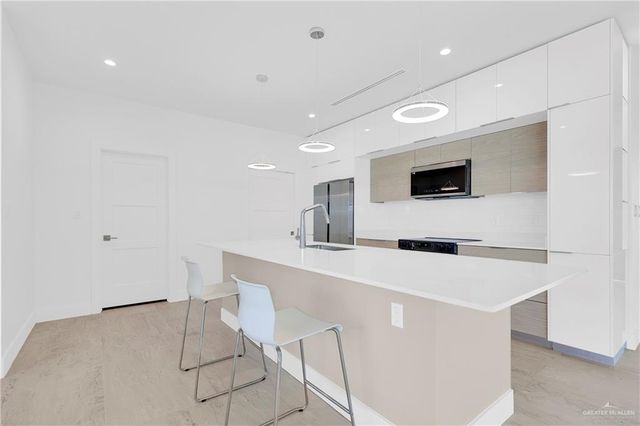 4817 Sweetwater Avenue, Mcallen, TX 78503