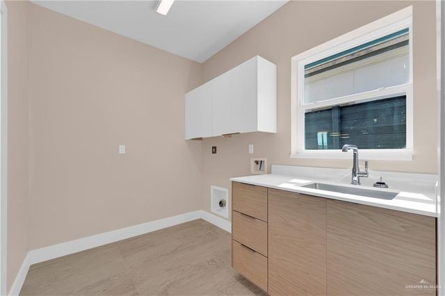 4817 Sweetwater Avenue, Mcallen, TX 78503