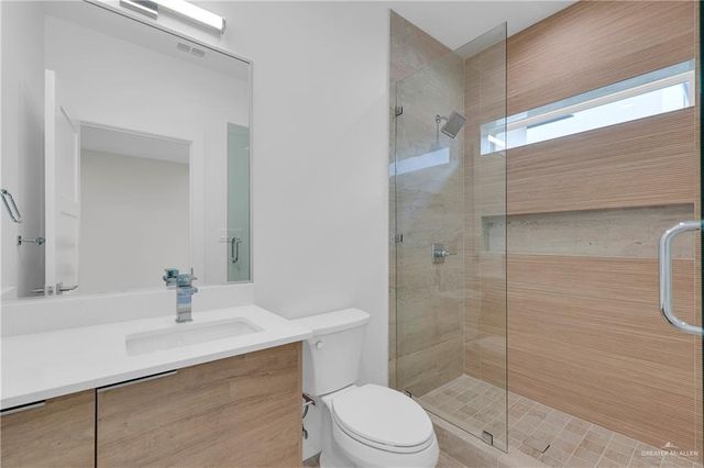 4817 Sweetwater Avenue, Mcallen, TX 78503