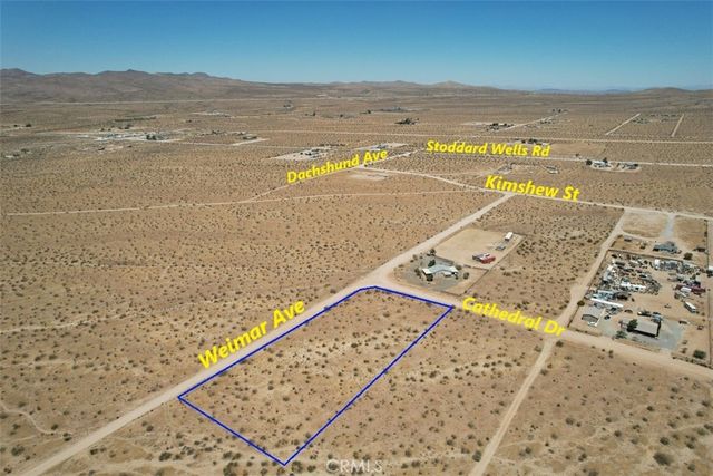 1 Cathedral Drive, Apple Valley, CA 92307