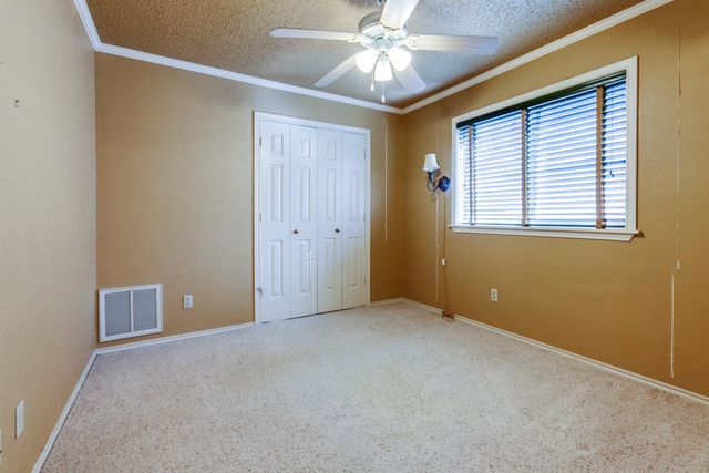 2722 Big Oaks Drive, Garland, TX 75044