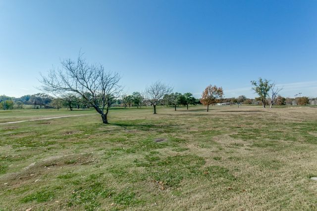 2722 Big Oaks Drive, Garland, TX 75044