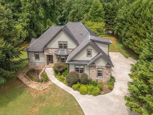 60 Bridge Lane, Tryon, NC 28782