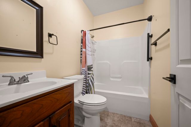 60 Bridge Lane, Tryon, NC 28782