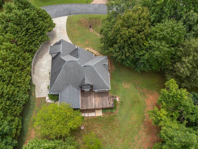 60 Bridge Lane, Tryon, NC 28782
