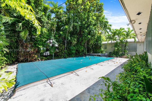 6315 Castaneda St, Coral Gables, FL 33146