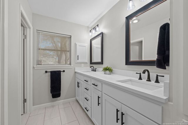 3202 Candlewood, San Antonio, TX 78217