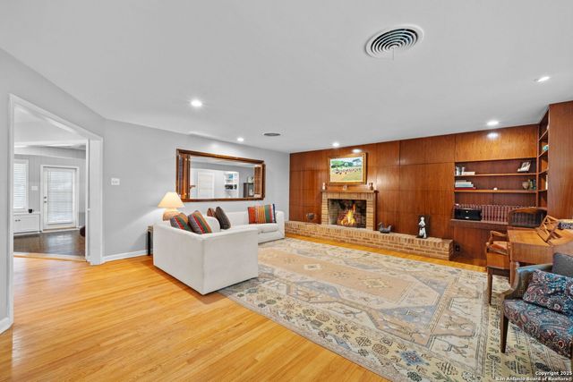 3202 Candlewood, San Antonio, TX 78217