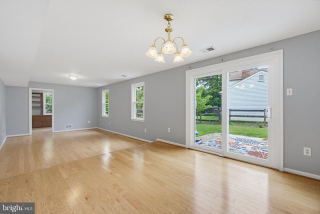 6214 RESTING SEA, Columbia, MD 21044