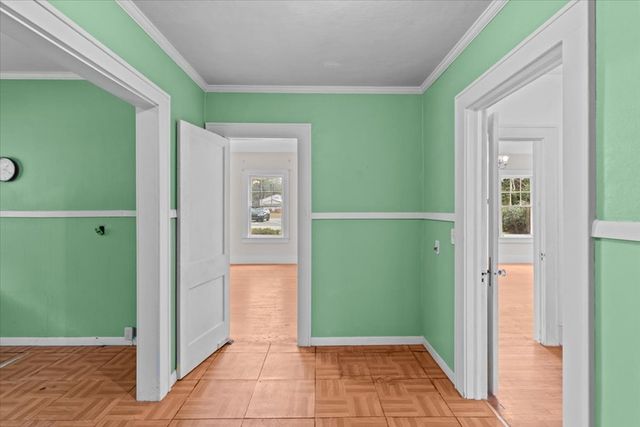 300 W Burch Street, Hartford, AL 36344