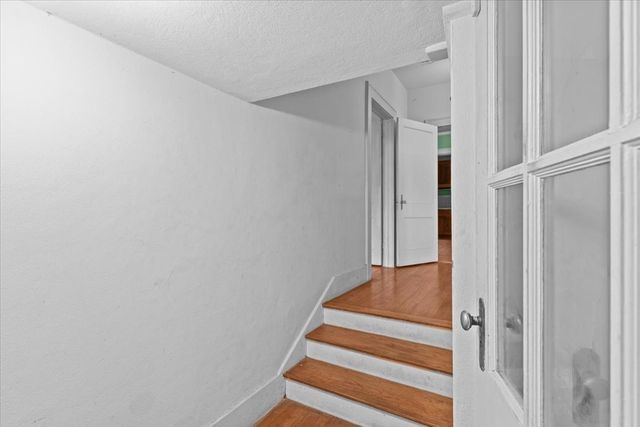 300 W Burch Street, Hartford, AL 36344