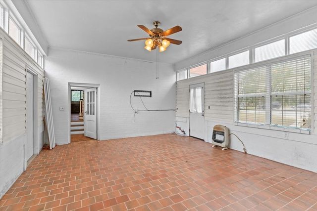 300 W Burch Street, Hartford, AL 36344