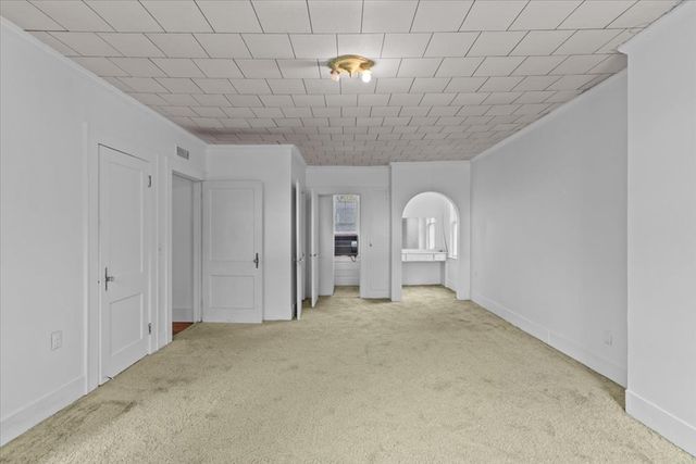 300 W Burch Street, Hartford, AL 36344