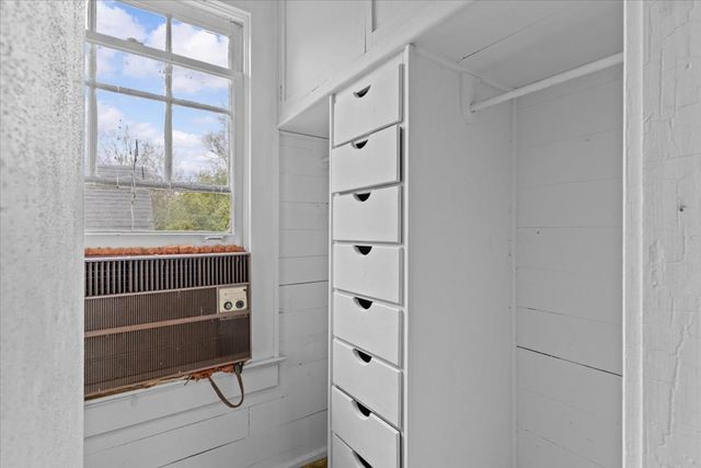 300 W Burch Street, Hartford, AL 36344