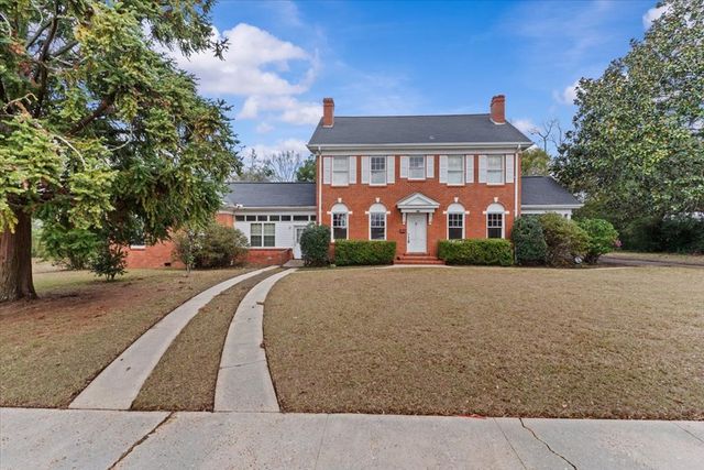 300 W Burch Street, Hartford, AL 36344