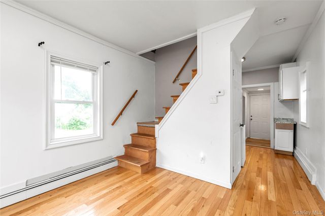 15 Saint Johns Place, West Babylon, NY 11704
