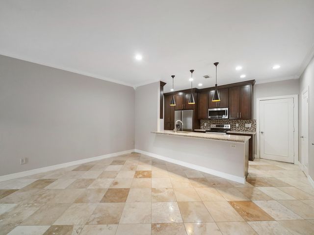6000 Reims Road 2205, Houston, TX 77036