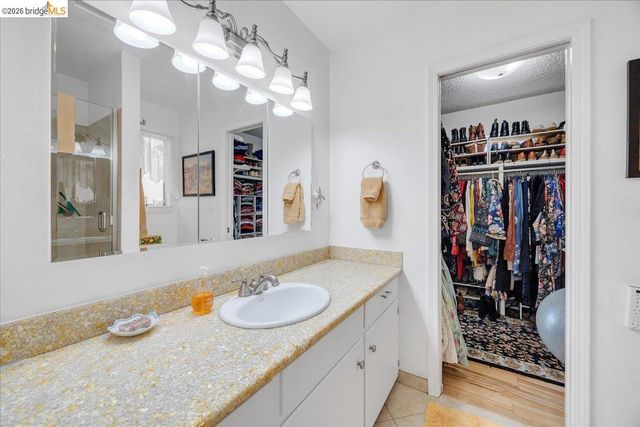 20235 Sommette Dr, Sonora, CA 95370