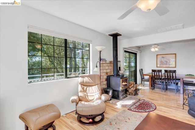 20235 Sommette Dr, Sonora, CA 95370