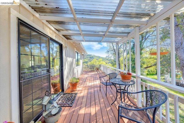 20235 Sommette Dr, Sonora, CA 95370