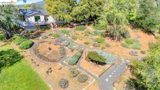 20235 Sommette Dr, Sonora, CA 95370