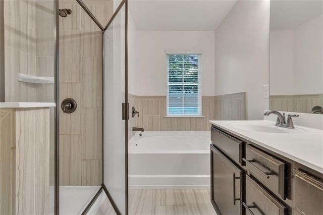 1563 BUTTERNUT Cove, Stone Mountain, GA 30083