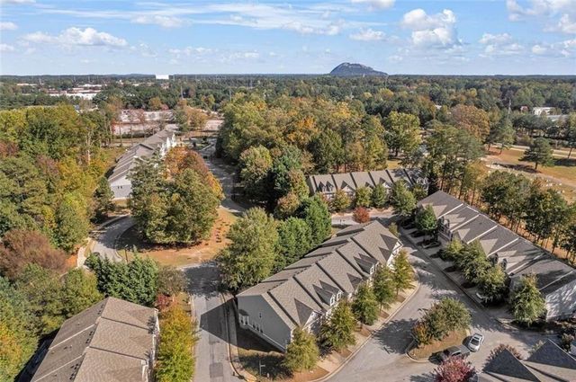 1563 BUTTERNUT Cove, Stone Mountain, GA 30083
