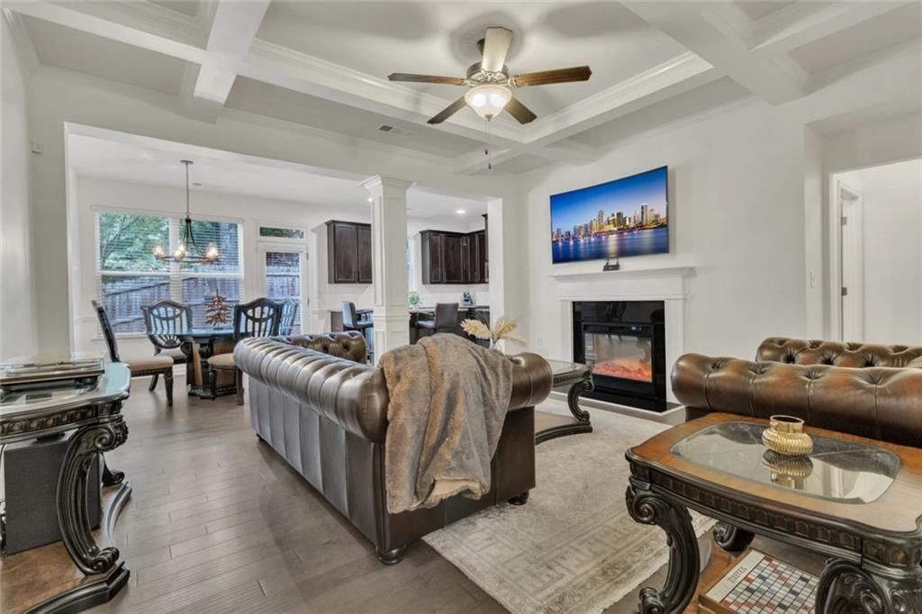 1563 BUTTERNUT Cove, Stone Mountain, GA 30083