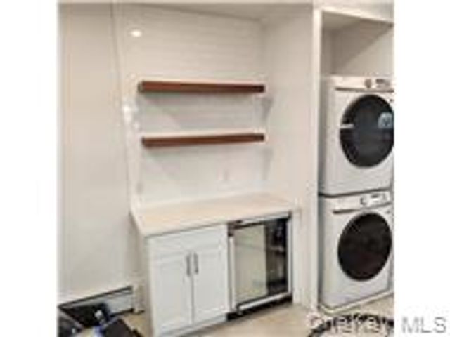 361 E Olive Street, Long Beach, NY 11561