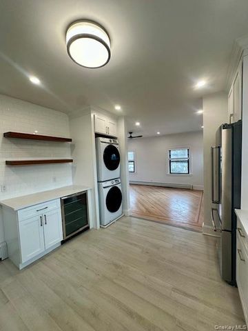 361 E Olive Street, Long Beach, NY 11561