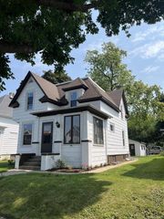 1519 Boyd AVENUE, Racine, WI 53405