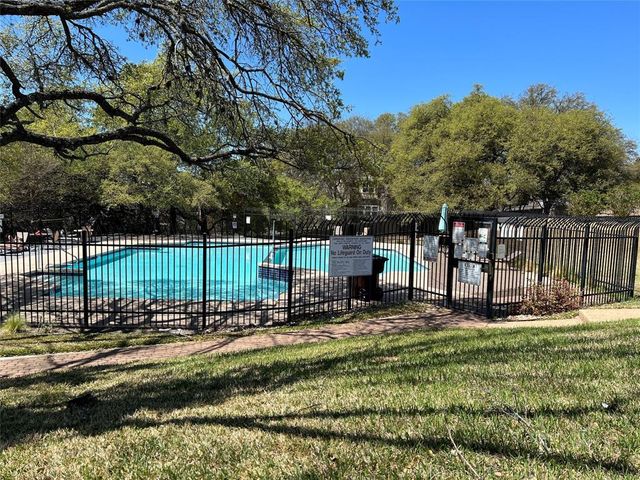1015 E Yager LN 77, Austin, TX 78753