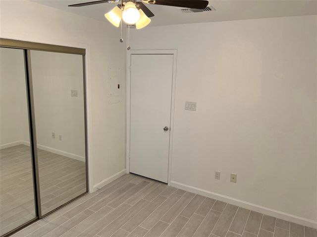 1015 E Yager LN 77, Austin, TX 78753