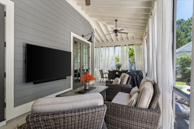 4112 Home Town Lane, Ravenel, SC 29470