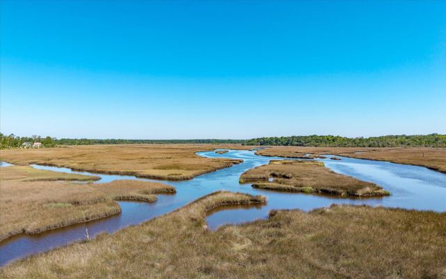 4112 Home Town Lane, Ravenel, SC 29470