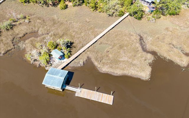 4112 Home Town Lane, Ravenel, SC 29470