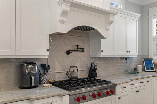 4112 Home Town Lane, Ravenel, SC 29470
